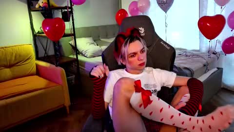 Leon online show from 02.17.25