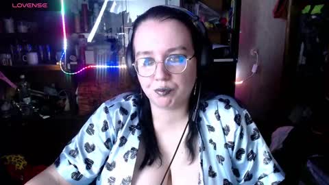 Leona Harrison online show from 12.09.24