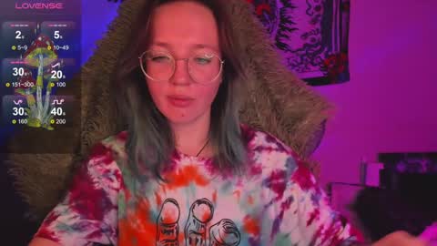 leona online show from 12.04.24