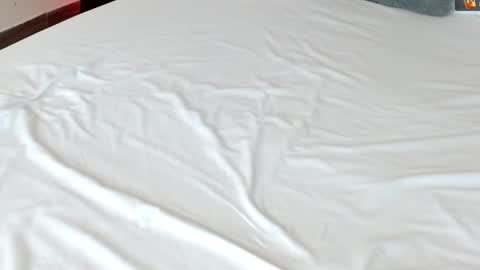 LUCY online show from 02.13.25