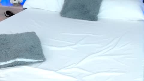 LUCY online show from 10.16.25