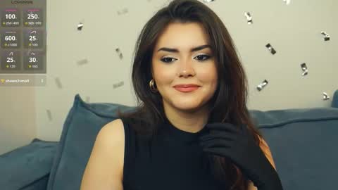 Mia online show from 09.26.25