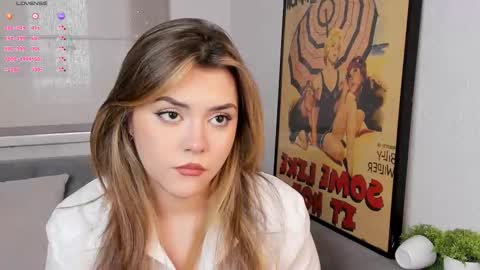 Mia online show from 01.07.26