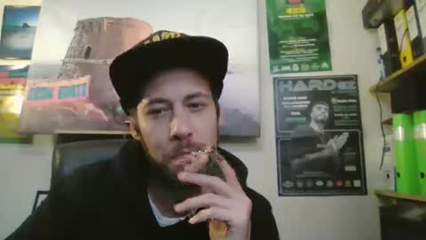 leonidascum online show from 12.03.25