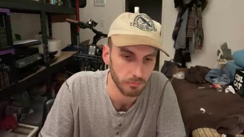 Snapshot of leonvampire chatting on 11.27.25 Leon online show from 11.27.25