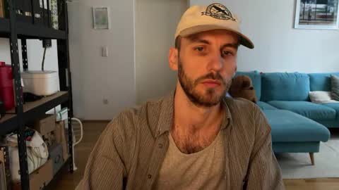 Leon online show from 03.16.26