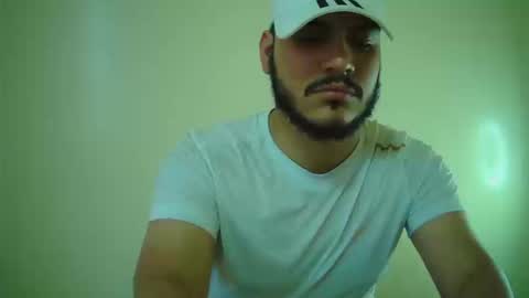 Snapshot of leosroom chatting on 09.24.25 Leo online show from 09.24.25