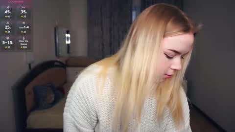 Hello everyone Im Lora Its my first day Were going to have fun together online show from 10.08.25