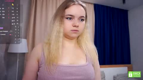 Hello everyone Im Lora Its my first day Were going to have fun together online show from 01.08.26