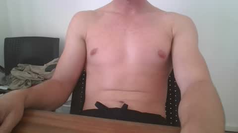 Snapshot of lesbianunicorn1 chatting on 09.08.25 lesbianunicorn1 online show from 09.08.25