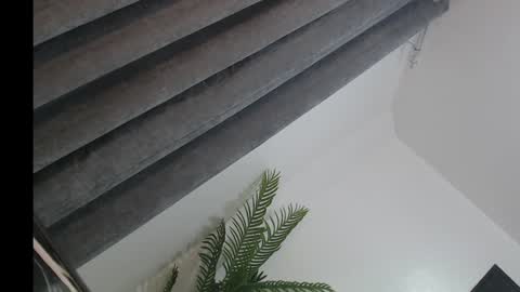 Snapshot of lesi_trisha chatting on 02.08.25 Trisha18 online show from 02.08.25