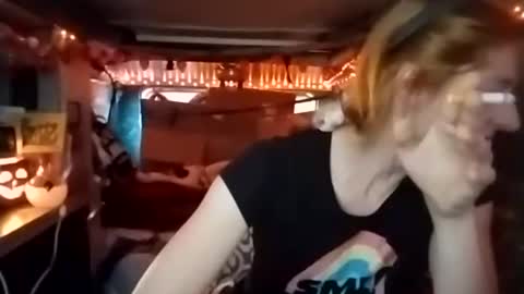 Snapshot of lesleygumgrass chatting on 11.02.25 LesleyGumGrass- The Boring Trans girl online show from 11.02.25