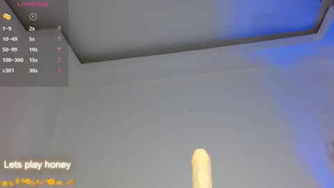 Leslie online show from 09.10.25