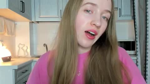  LESLIE   online show from 10.15.25