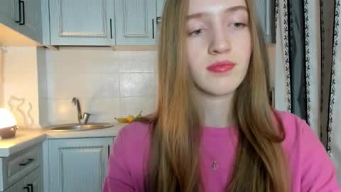  LESLIE   online show from 11.24.25