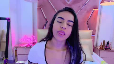 LeslieBush online show from 01.07.26