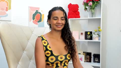 Lesly  online show from 12.20.24