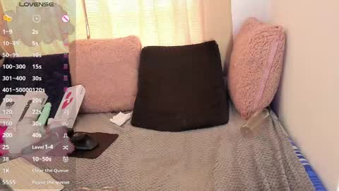 lessliee online show from 04.23.26