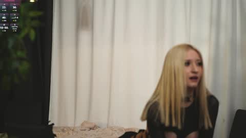 Hi my name is Lessy I am 18 years old. Im new here but I really like making new acquaintances online show from 04.15.26