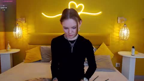 Lessy online show from 09.15.25