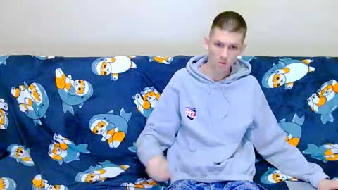 lester_broo online show from 10.10.25