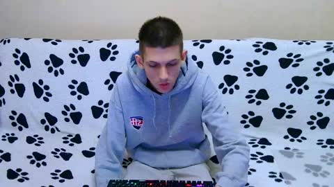 lester_broo online show from 04.18.26