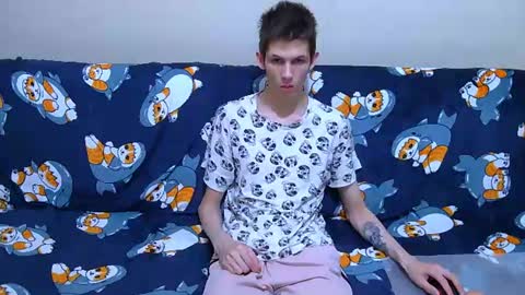 Snapshot of lester_broo chatting on 06.12.26 lester_broo online show from 06.12.26