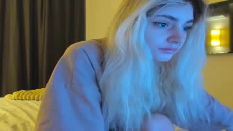 Snapshot of lesyaliss chatting on 03.30.26 lesyaliss online show from 03.30.26