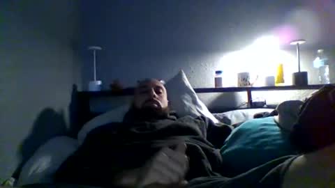 letithang24 online show from 12.21.25