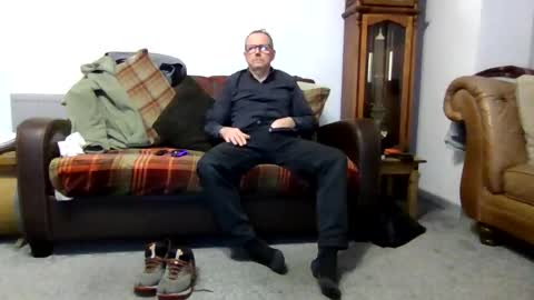 Snapshot of letmestrip chatting on 03.02.26 paul online show from 03.02.26