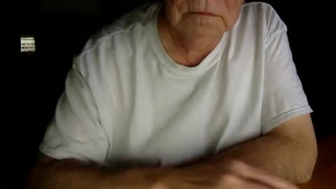 letscum2gether0 online show from 01.28.25