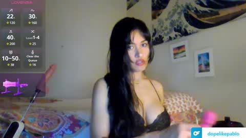 Follow main  Braziliancheeks online show from 03.12.25