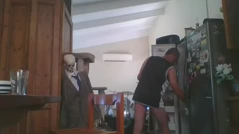 Snapshot of letsrockon chatting on 12.29.24 Lets Rock online show from 12.29.24