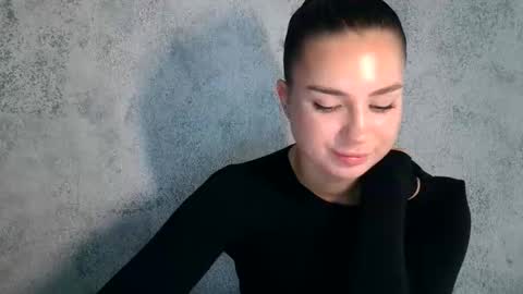 Emily online show from 09.12.25