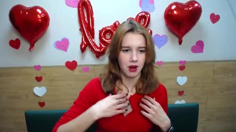letty_curly online show from 01.25.25