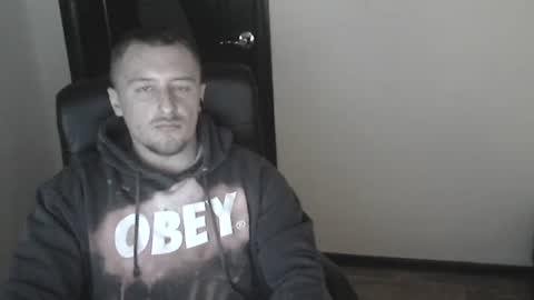 Snapshot of lev1ngston chatting on 01.19.25 lev1ngston online show from 01.19.25