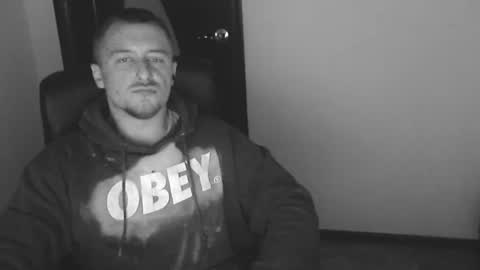 Snapshot of lev1ngston chatting on 01.20.25 lev1ngston online show from 01.20.25