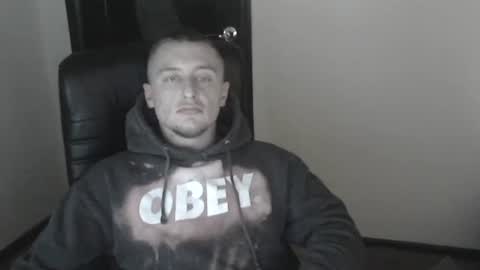 Snapshot of lev1ngston chatting on 01.30.25 lev1ngston online show from 01.30.25