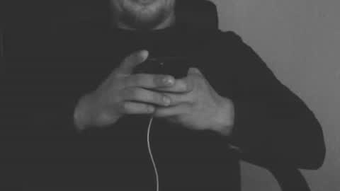 Snapshot of lev1ngston chatting on 10.12.25 lev1ngston online show from 10.12.25