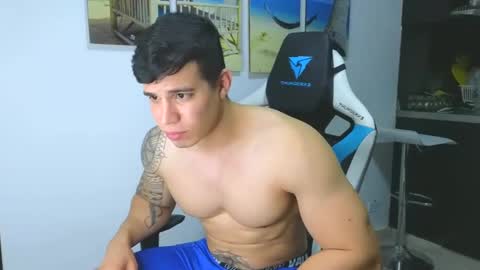 Snapshot of levelingg chatting on 02.12.25 levelingg online show from 02.12.25