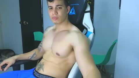 Snapshot of levelingg chatting on 03.07.25 levelingg online show from 03.07.25