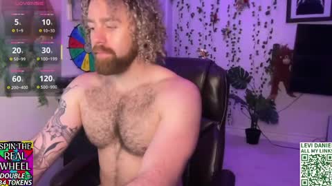 Levi Daniel online show from 04.21.26