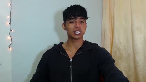 Snapshot of lewis_ly chatting on 03.10.26 i am lewis ly EDUARDO MEMDOZA15 online show from 03.10.26