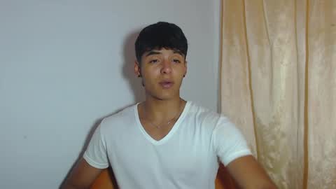 Snapshot of lewis_ly chatting on 04.24.26 i am lewis ly EDUARDO MEMDOZA15 online show from 04.24.26