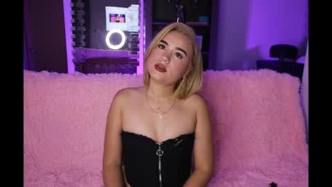 Alexandra online show from 04.10.26