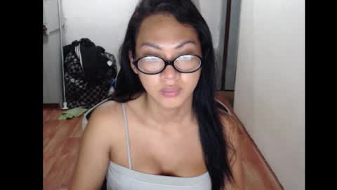 Hev Lexi online show from 10.11.25