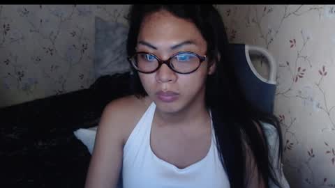 Hev Lexi online show from 05.14.26