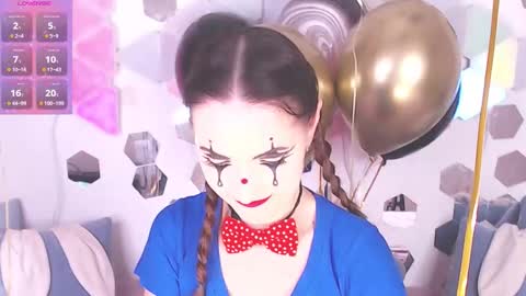 Alexia online show from 09.12.25