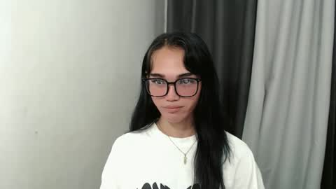 Snapshot of lexibabe_ chatting on 10.14.25 lexibabe_ online show from 10.14.25
