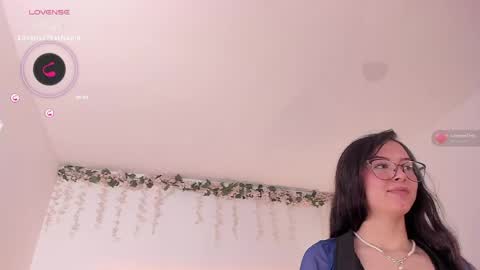 Snapshot of lexie_collins chatting on 04.19.26 lexie_collins online show from 04.19.26